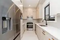 19730 33A AVENUE - thumbnail 8