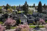 454 E 28TH AVENUE - thumbnail 1