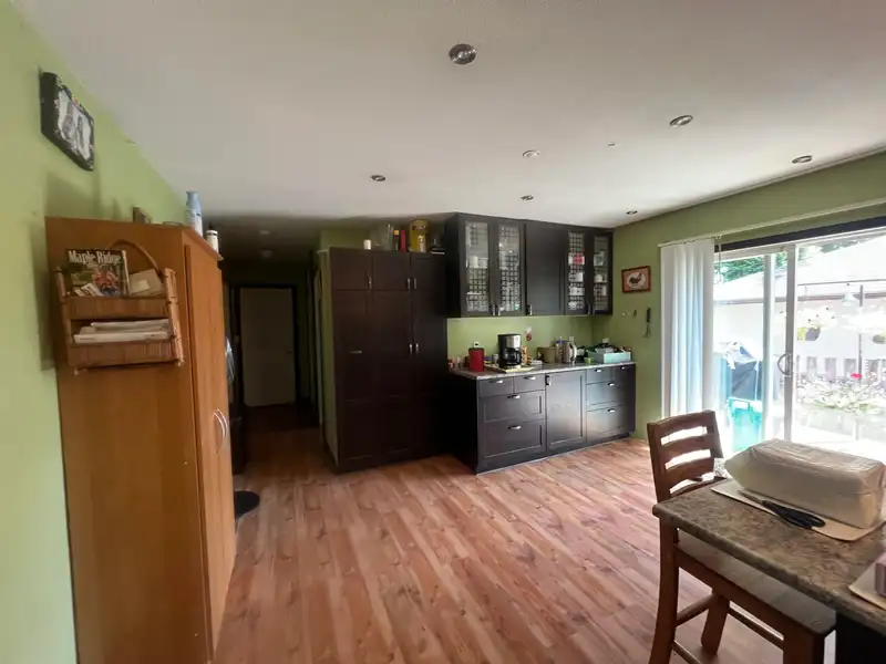 21584 122ND AVENUE - photo 2 of 11