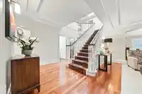 9362 207 STREET - thumbnail 3