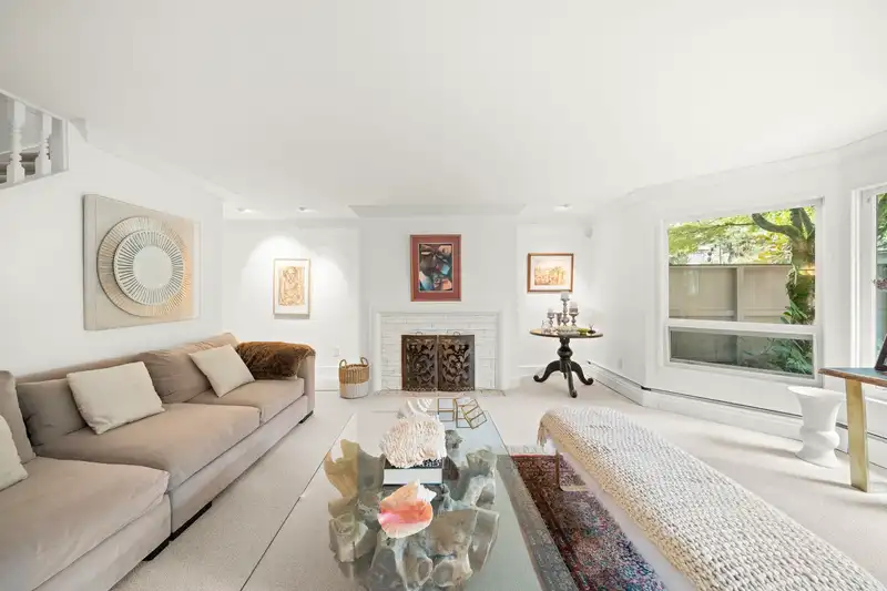 1443 MCRAE AVENUE - photo 4 of 35