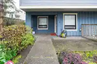 6 6028 MAPLE ROAD - thumbnail 3