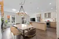 25 7947 209 STREET - thumbnail 5