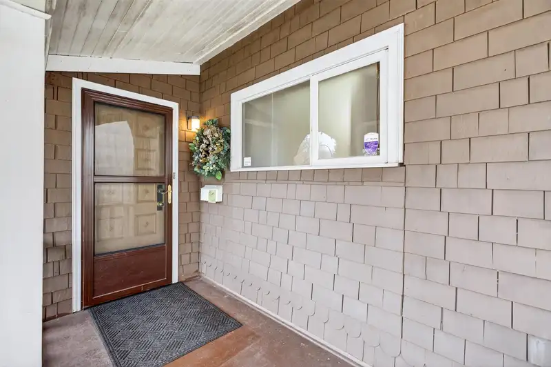 2284 E 45TH AVENUE - photo 2 of 39