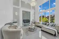 8580 CAMDEN CRESCENT - thumbnail 6