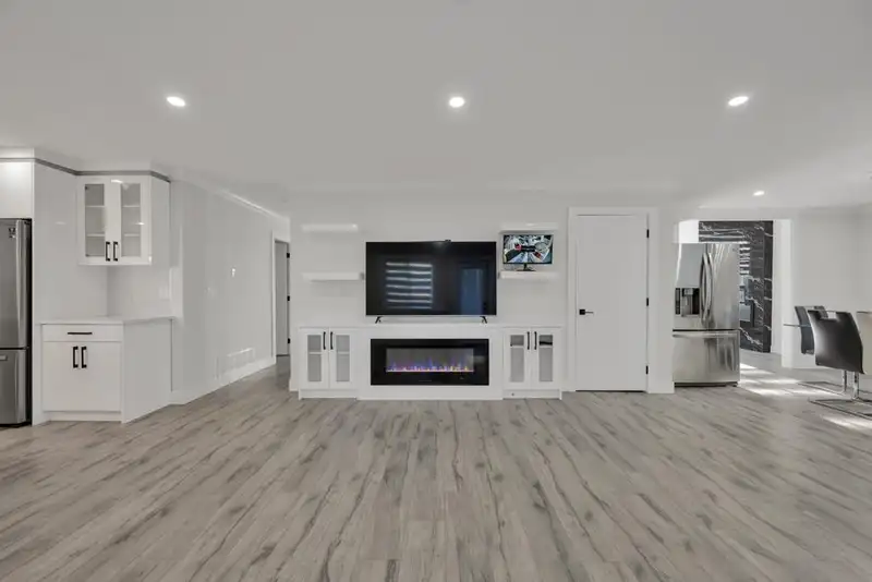 3272 QUAIL COURT - photo 4 of 35
