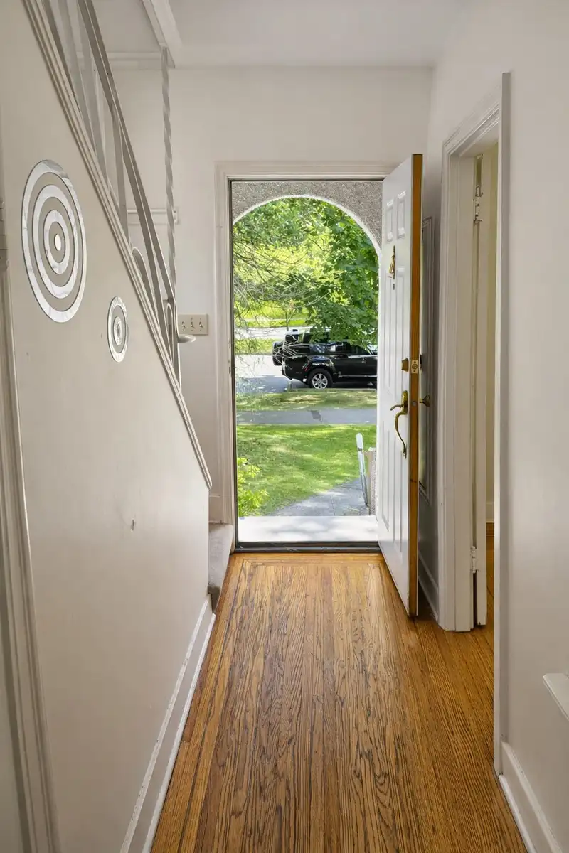 4279 W 16TH AVENUE - photo 3 of 8