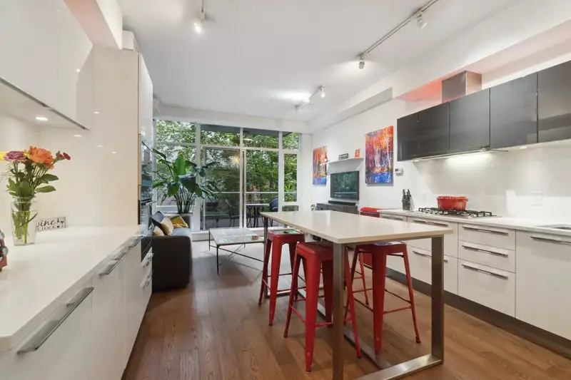 225 108 E 1ST AVENUE - photo 1 of 23