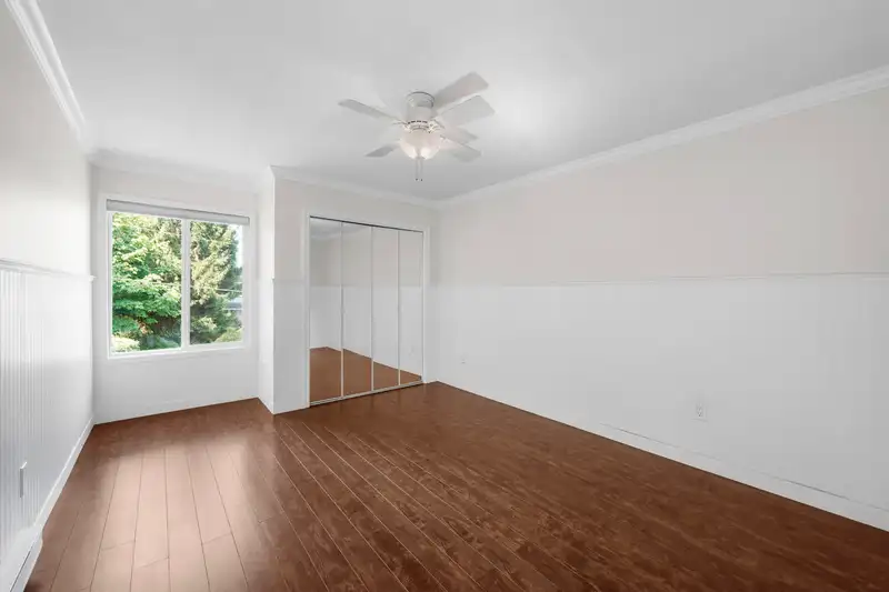 15 20155 50 AVENUE - photo 4 of 40