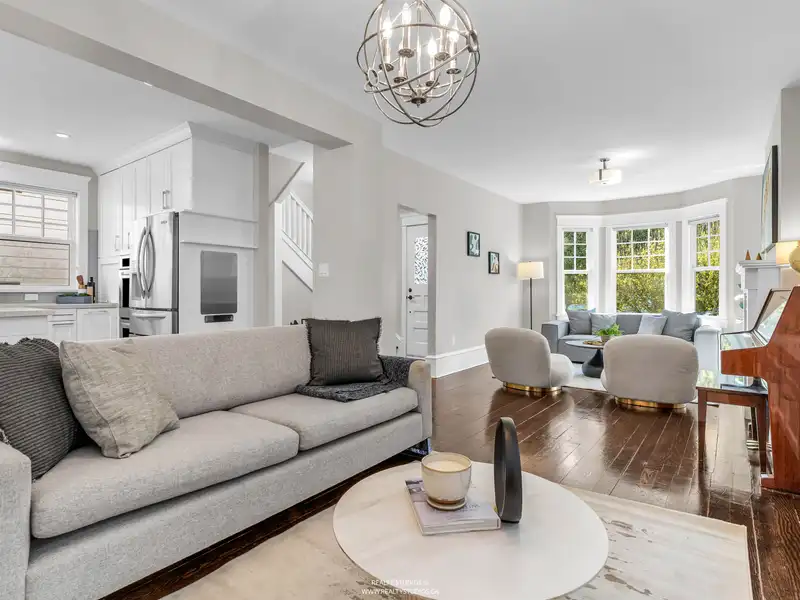4446 QUEBEC STREET - photo 4 of 40