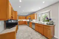 5174 DENNISON DRIVE - thumbnail 7
