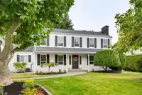 5740 244B STREET - thumbnail 3