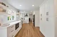 5740 244B STREET - thumbnail 10