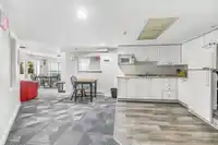 203 20727 DOUGLAS CRESCENT - thumbnail 25