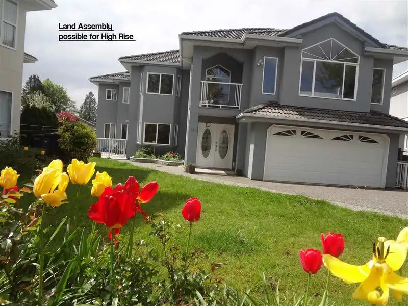 7280 15TH AVENUE - photo 1 of 20