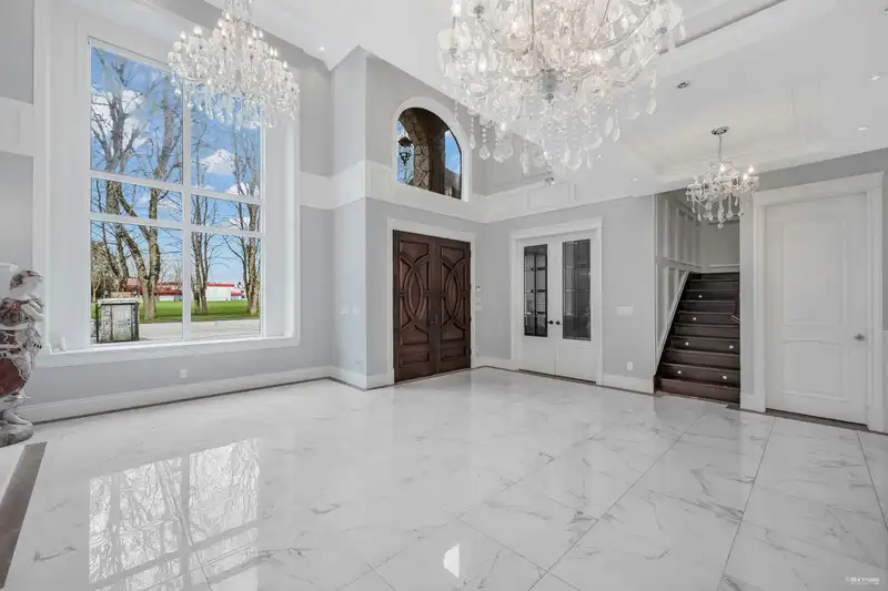 8560 RYAN ROAD - photo 4 of 36