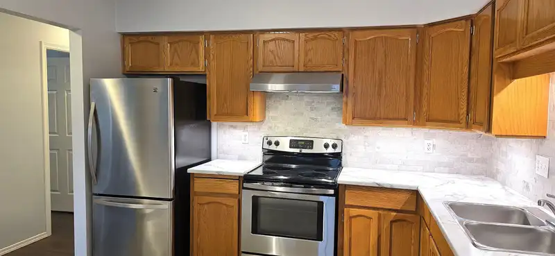 101 33090 GEORGE FERGUSON WAY - photo 3 of 33