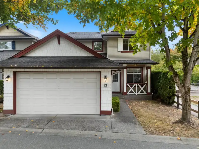 21 18868 69 AVENUE - photo 1 of 24