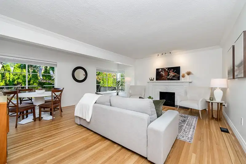 1258 JEFFERSON AVENUE - photo 4 of 36