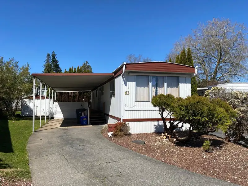 62 1840 160 STREET - photo 1 of 19