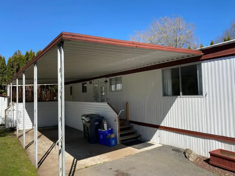 62 1840 160 STREET - photo 2 of 19