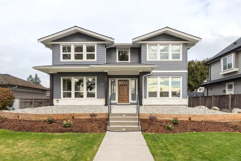 7139 PAULUS CRESCENT - photo 3 of 39