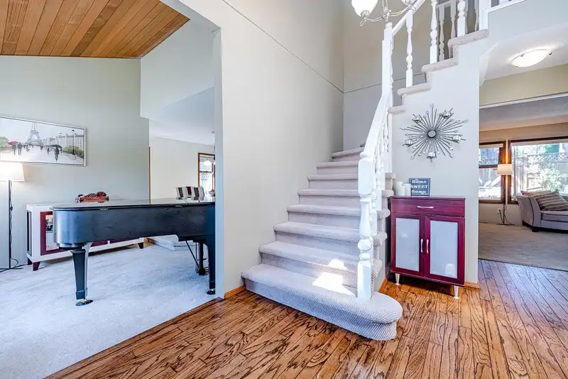 11837 WOODLYNN COURT - photo 4 of 26