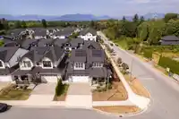 19689 78B AVENUE - thumbnail 30