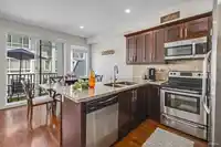 3 20195 68 AVENUE - thumbnail 3