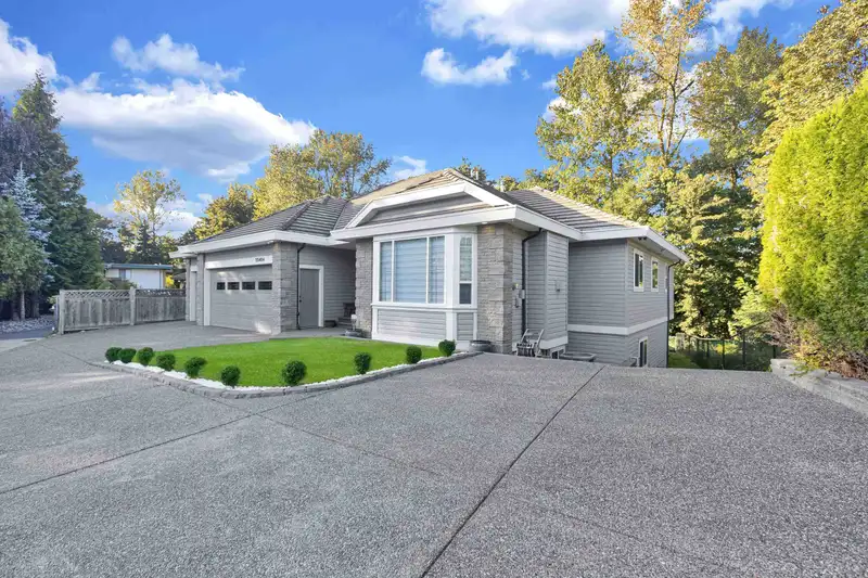 23404 TAMARACK LANE - photo 2 of 39