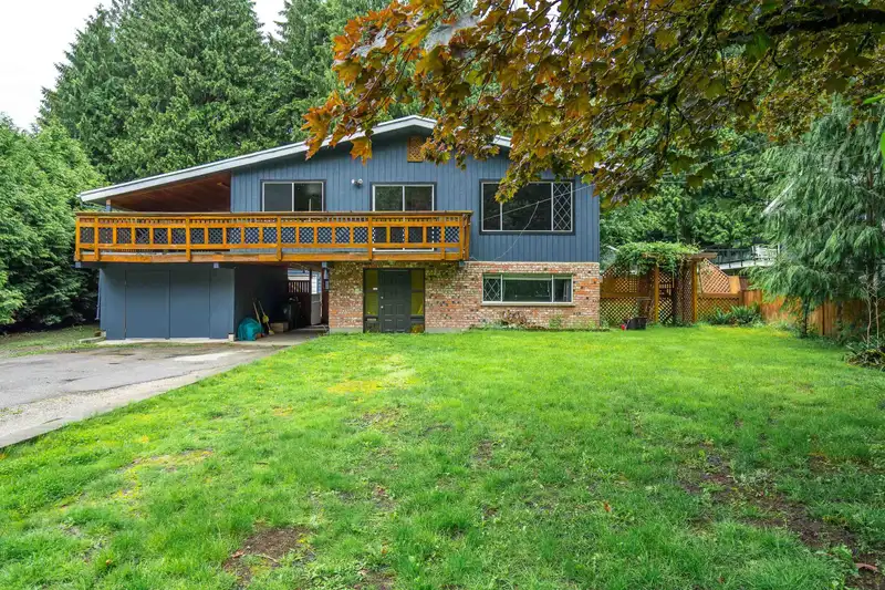 4290 196 STREET - photo 3 of 39