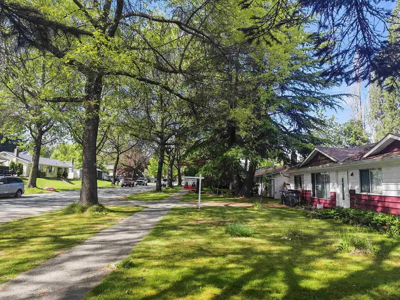 10256 143A STREET - photo 2 of 3