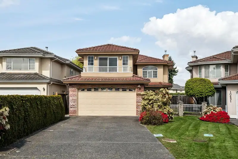 10635 MCKESSOCK PLACE - photo 1 of 32