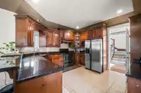 7918 147A STREET - thumbnail 9