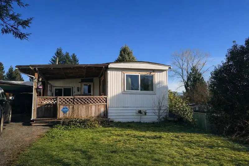 111 10221 WILSON STREET - photo 1 of 17