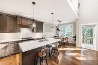 8 9590 216 STREET - thumbnail 10