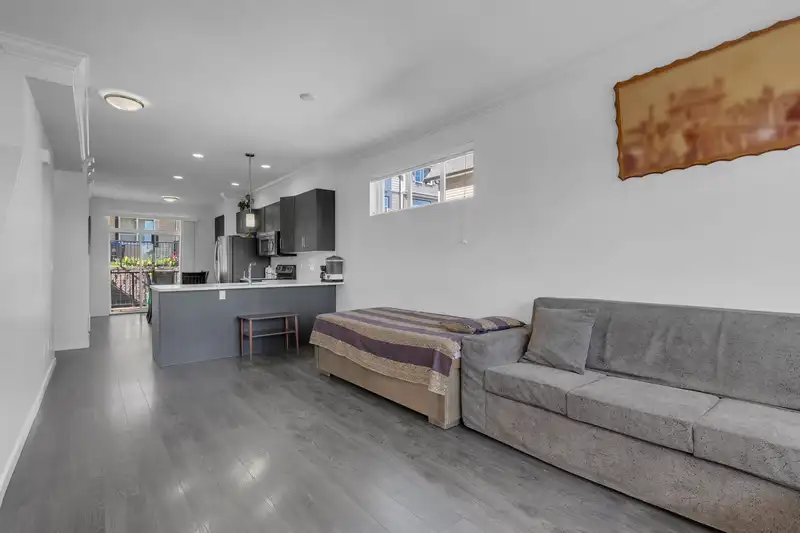 96 14555 68 AVENUE - photo 3 of 23