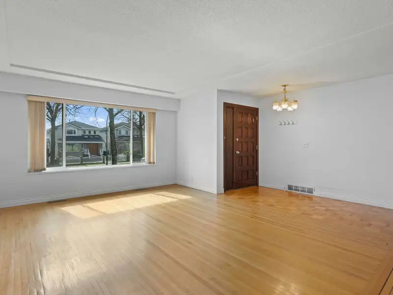 3369 PRICE STREET - photo 2 of 31
