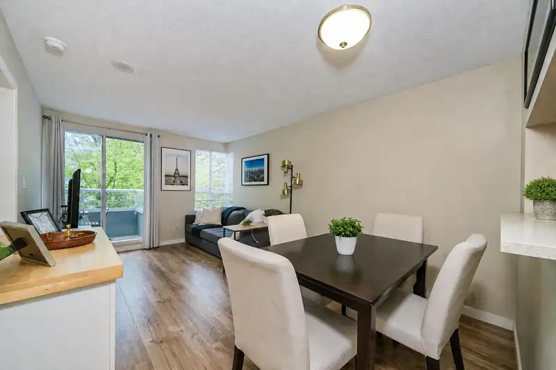 305 3489 ASCOT PLACE - photo 2 of 22