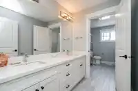 4943 215 STREET - thumbnail 30