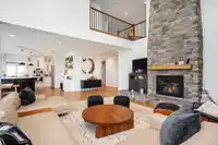 4943 215 STREET - thumbnail 8