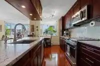 212 1425 ESQUIMALT AVENUE - thumbnail 3