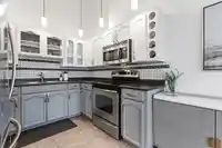 92 8737 212 STREET - thumbnail 8