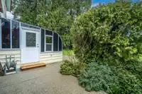 21073 43 AVENUE - thumbnail 34