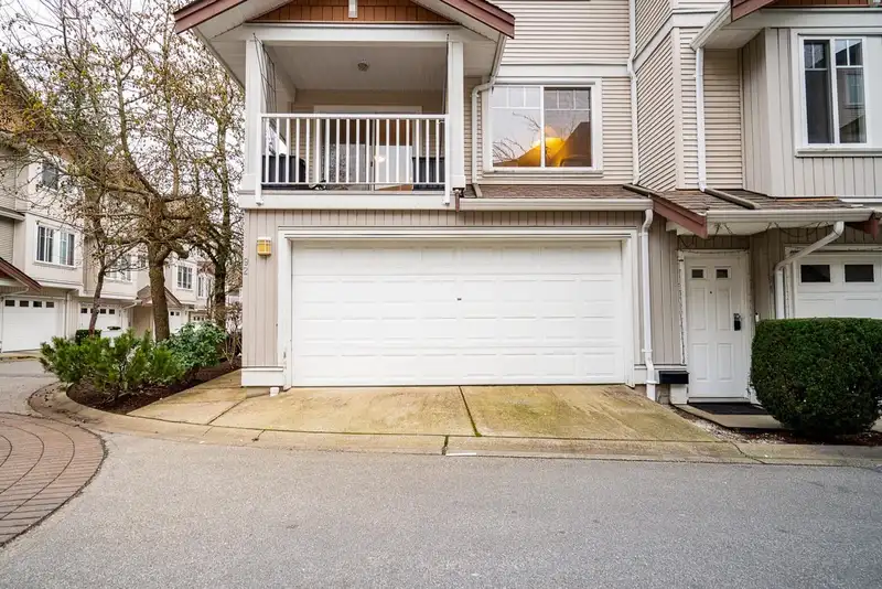 92 12711 64 AVENUE - photo 3 of 35