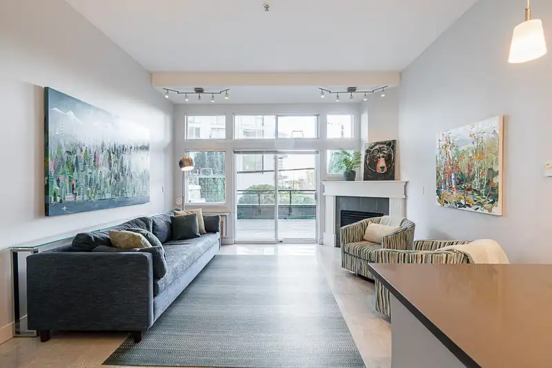 108 131 W 3RD STREET - photo 2 of 29