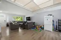 18298 63A AVENUE - thumbnail 10