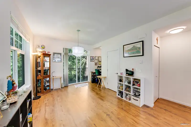39 5858 142 STREET - photo 3 of 20