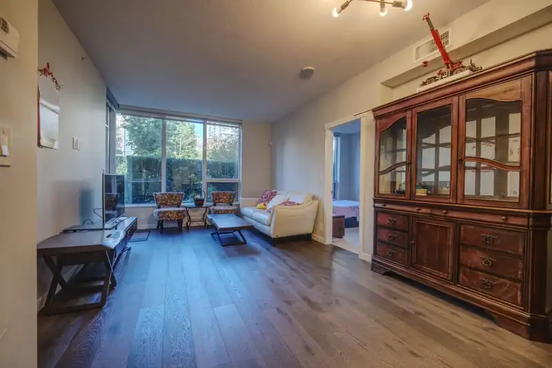 115 5687 GRAY AVENUE - photo 2 of 25
