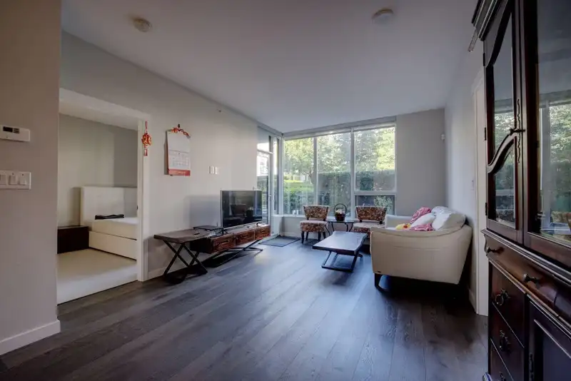 115 5687 GRAY AVENUE - photo 4 of 25